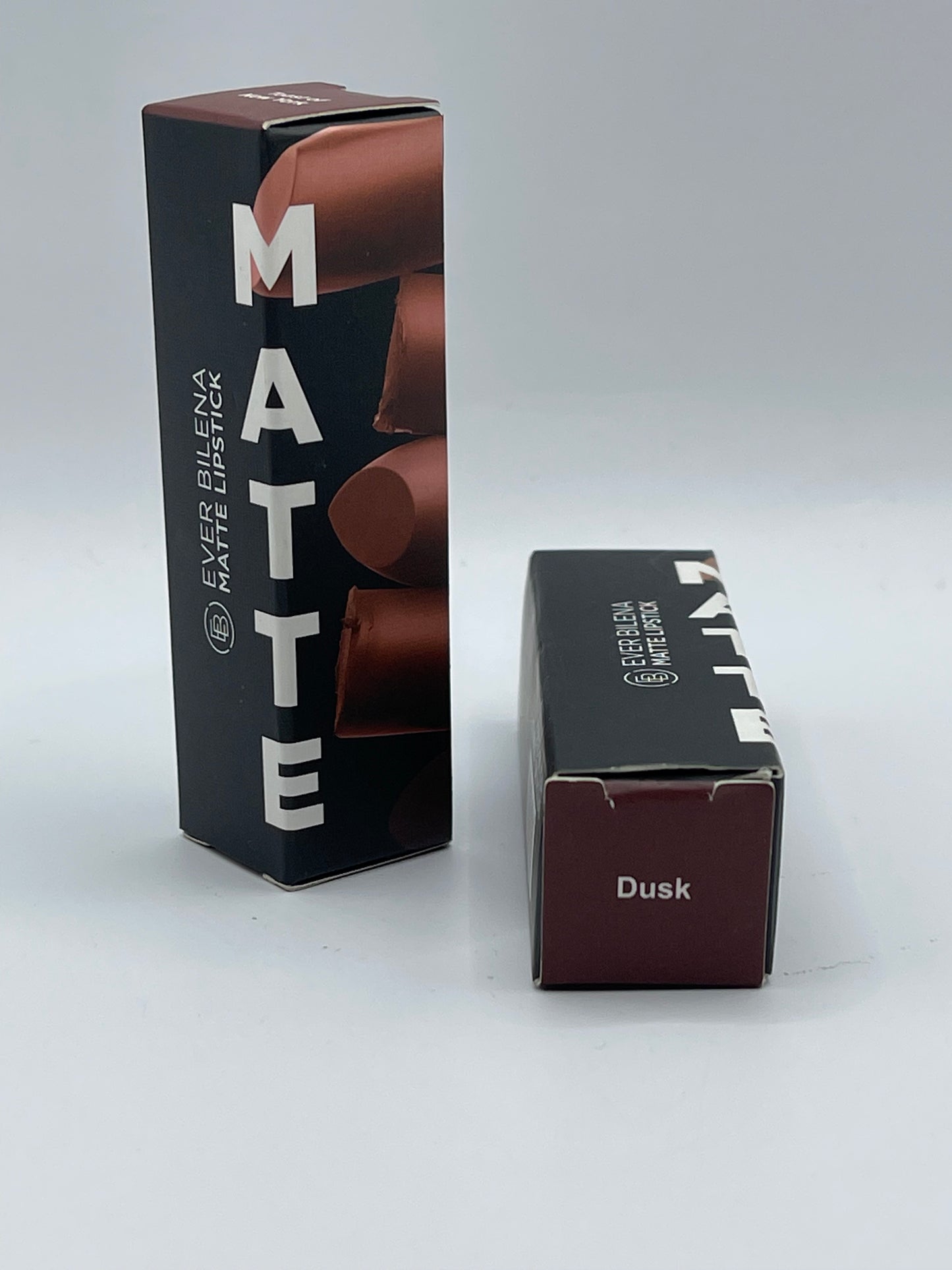 Ever Bilena Matte Lipstick 3.6 grams.